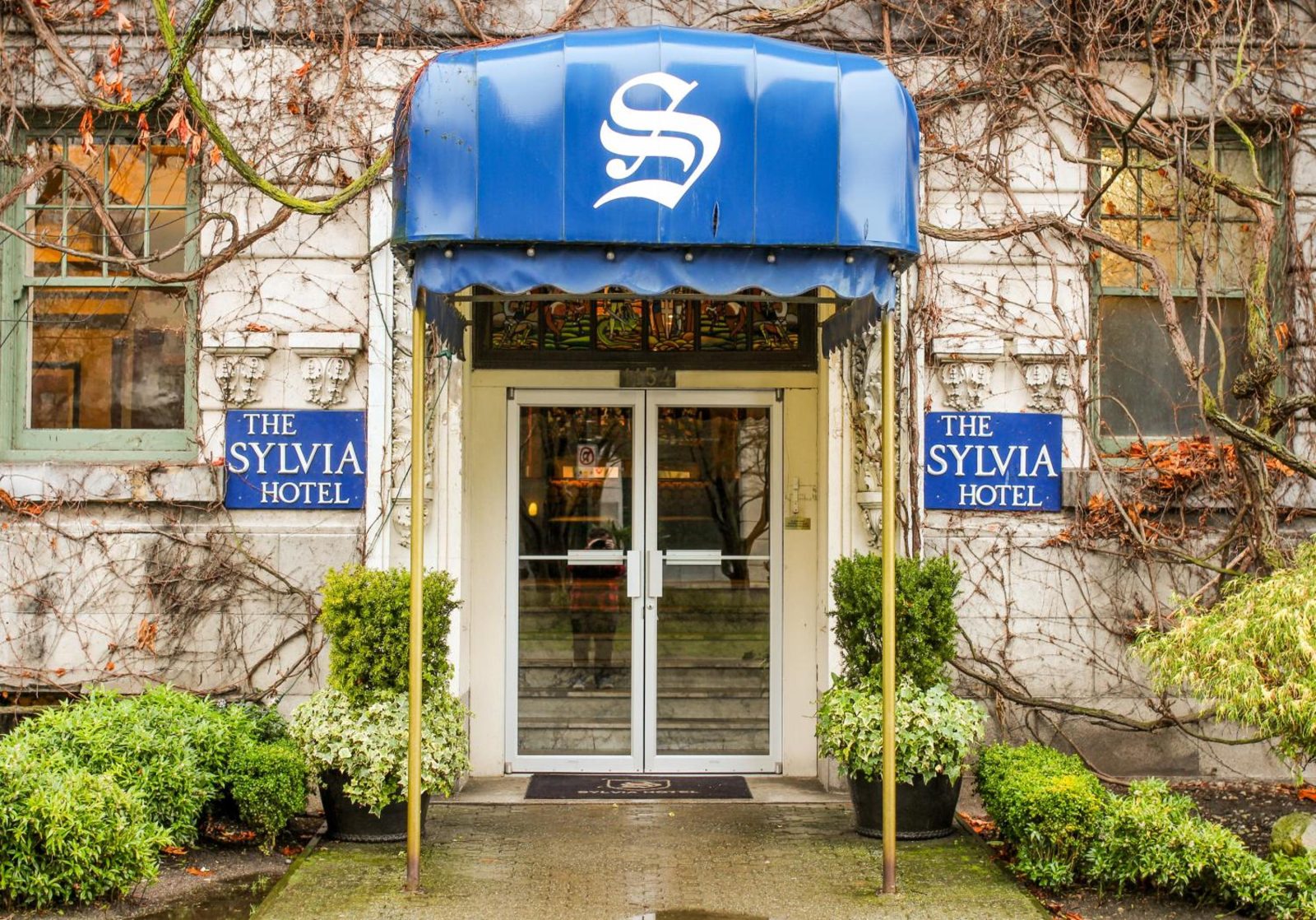 The Sylvia Hotel — photo 4