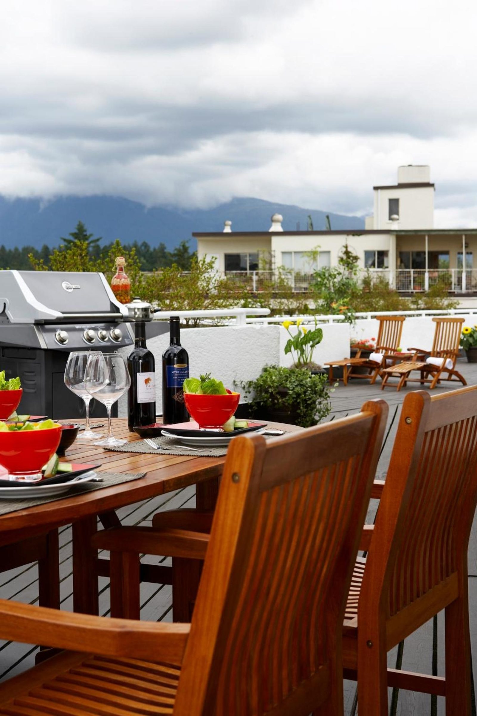 Rosellen Suites at Stanley Park — photo 4