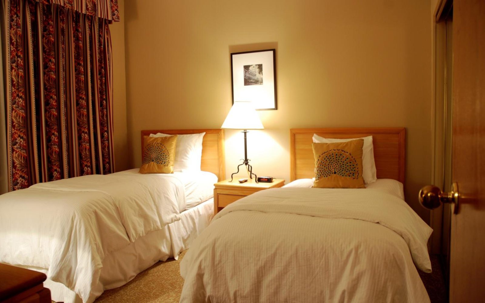 Rosellen Suites at Stanley Park — photo 5