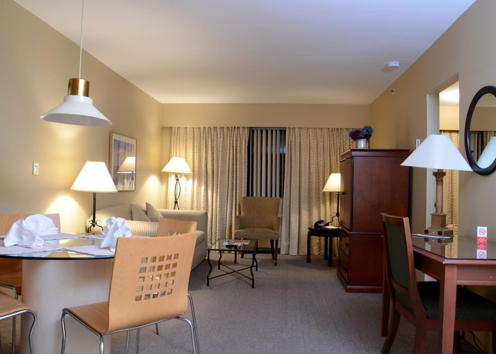 Rosellen Suites at Stanley Park — photo 7