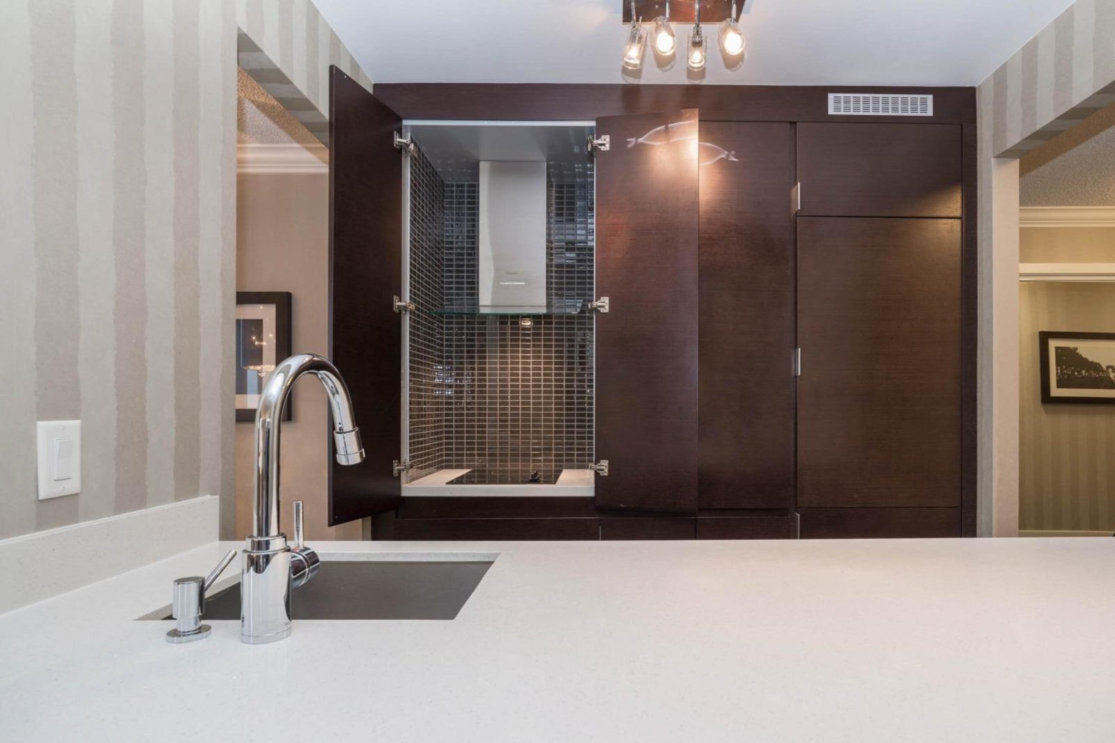 La Grande Residence at the Sutton Place Hotel — photo 6