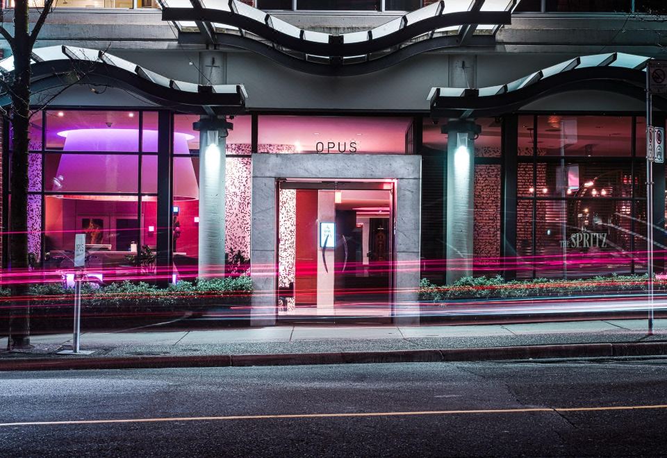 OPUS Vancouver